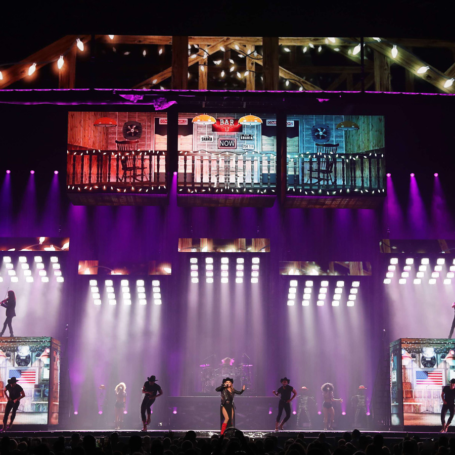 AYRTON_ShaniaTwain-WellsFargo_VIGNETTE_180px