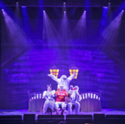 Robe-Beauty-and-The-Beast-VIGNETTE