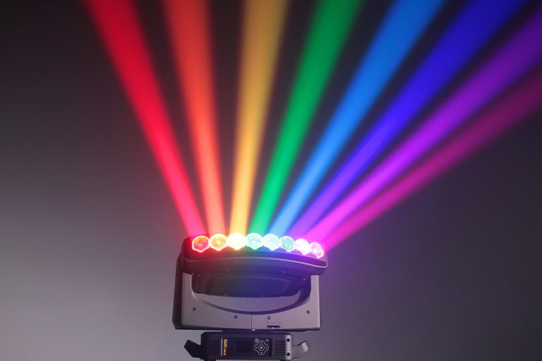 SolaPix Fan 8 High End.
The fan-shaped light SolaPix Fan 8 High End.
The fan-shaped light