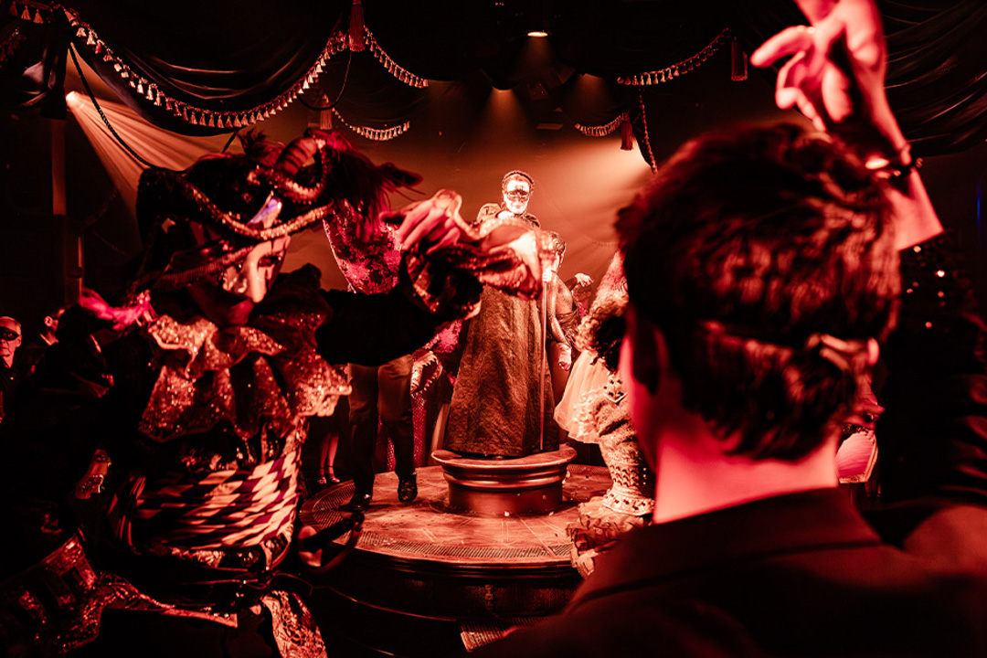 Ayrton_DiabloS_Masquerade_PhantomOpera_ImmersiveLighting