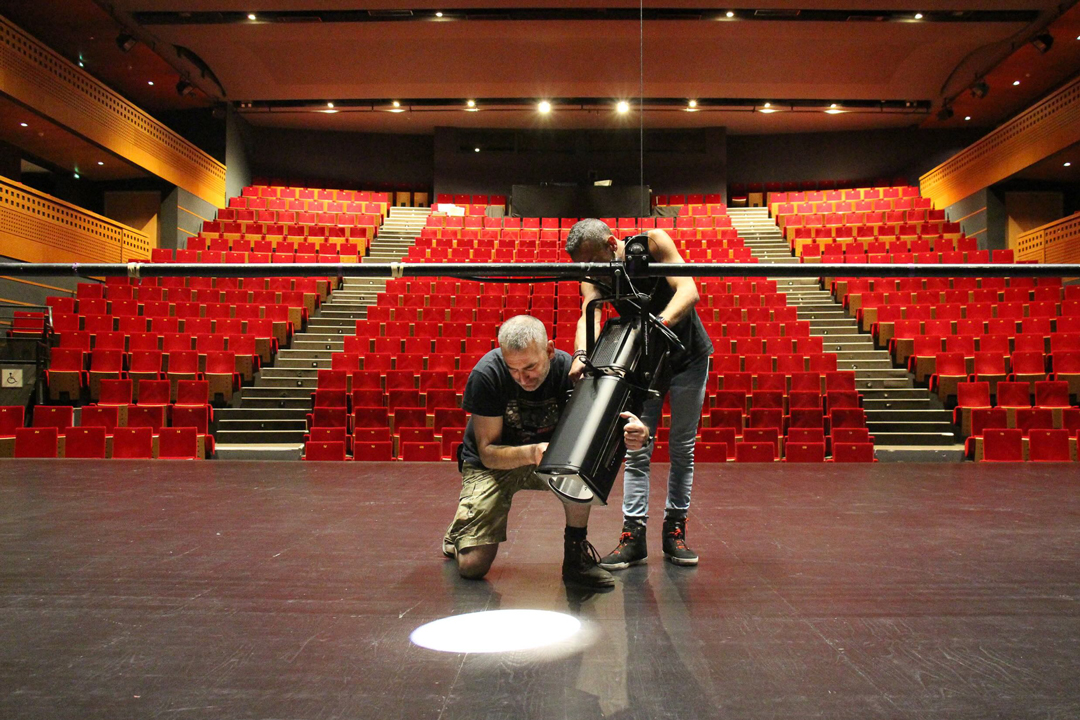 Robert_Juliat_Theatre_de_Laval